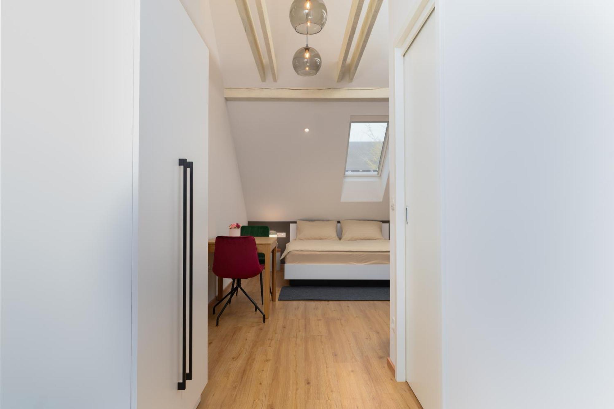 Lilija Apartments Trzin Eksteriør bilde