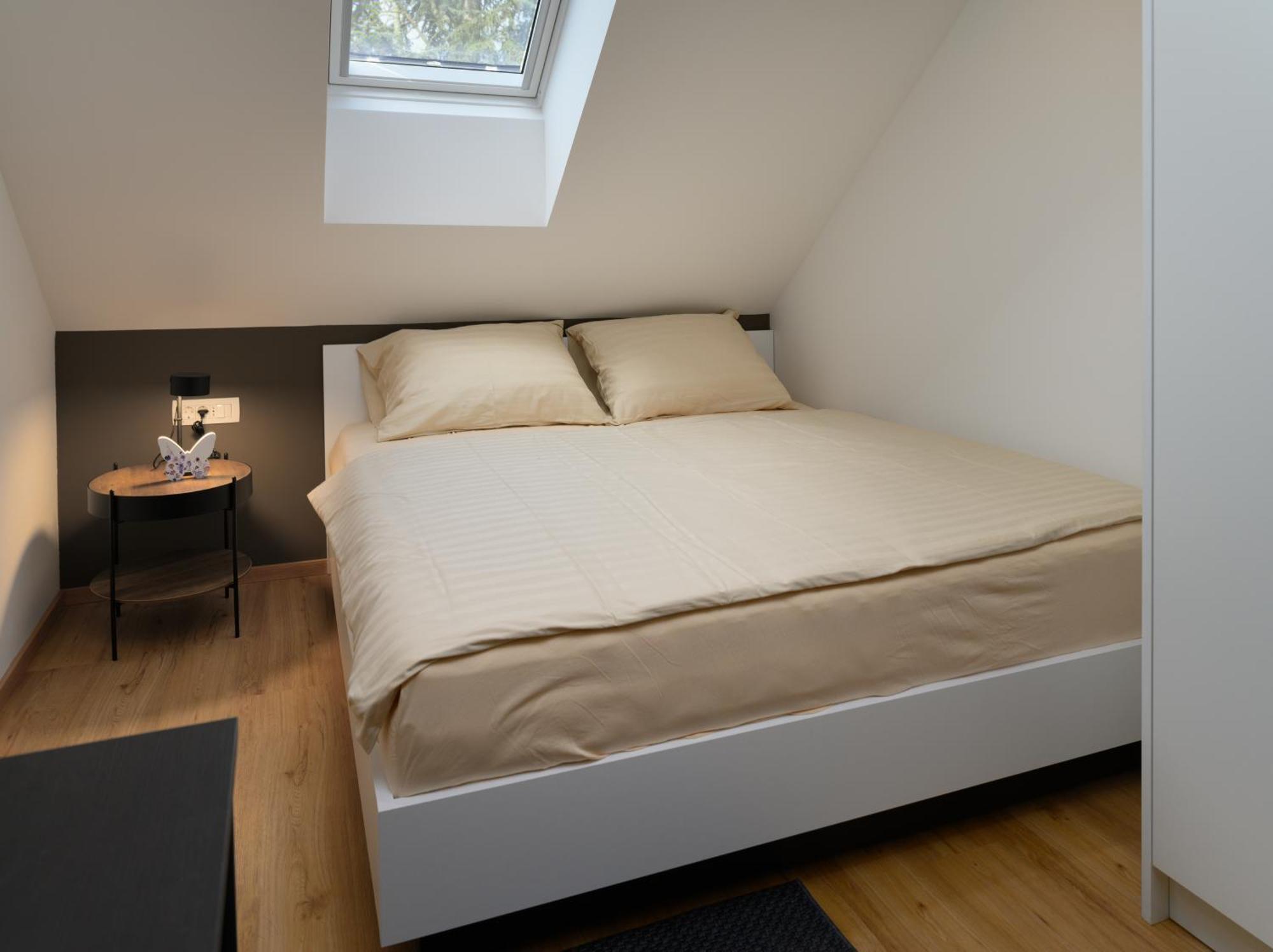 Lilija Apartments Trzin Eksteriør bilde